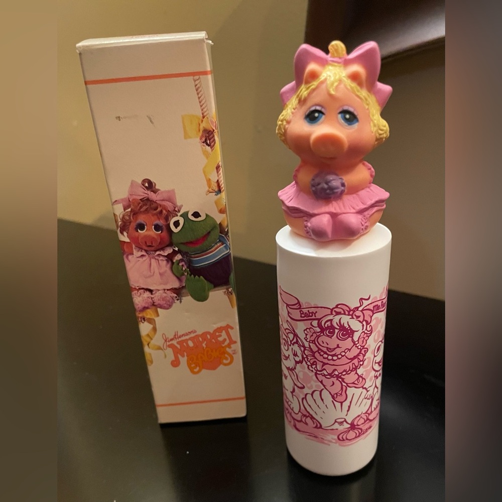 Vintage Avon Baby Miss Piggy Bubble Bath with Finger Puppet